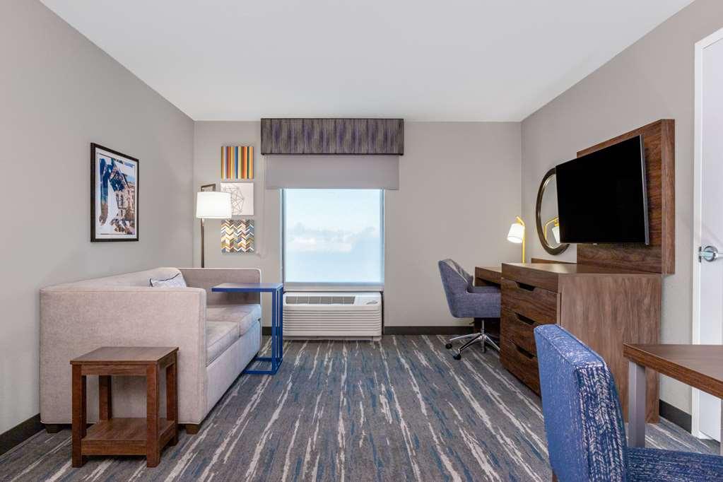 Hampton Inn & Suites Манси Номер фото